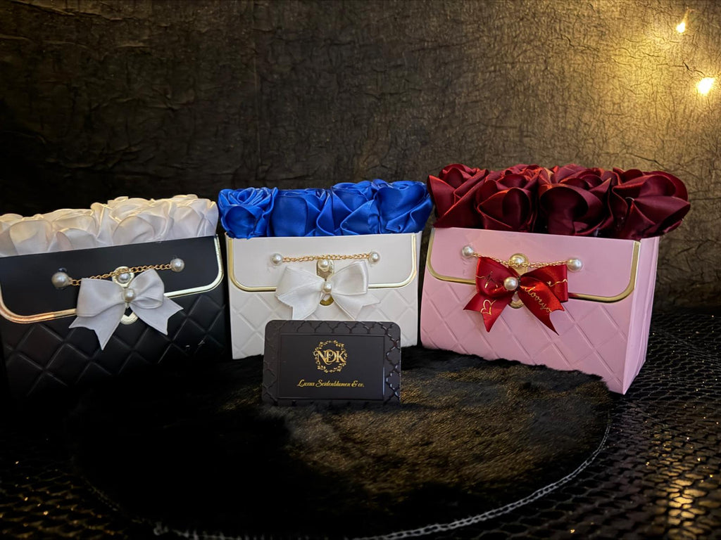 Elegante Seidenblumen Deko Box – Luxus Geschenk