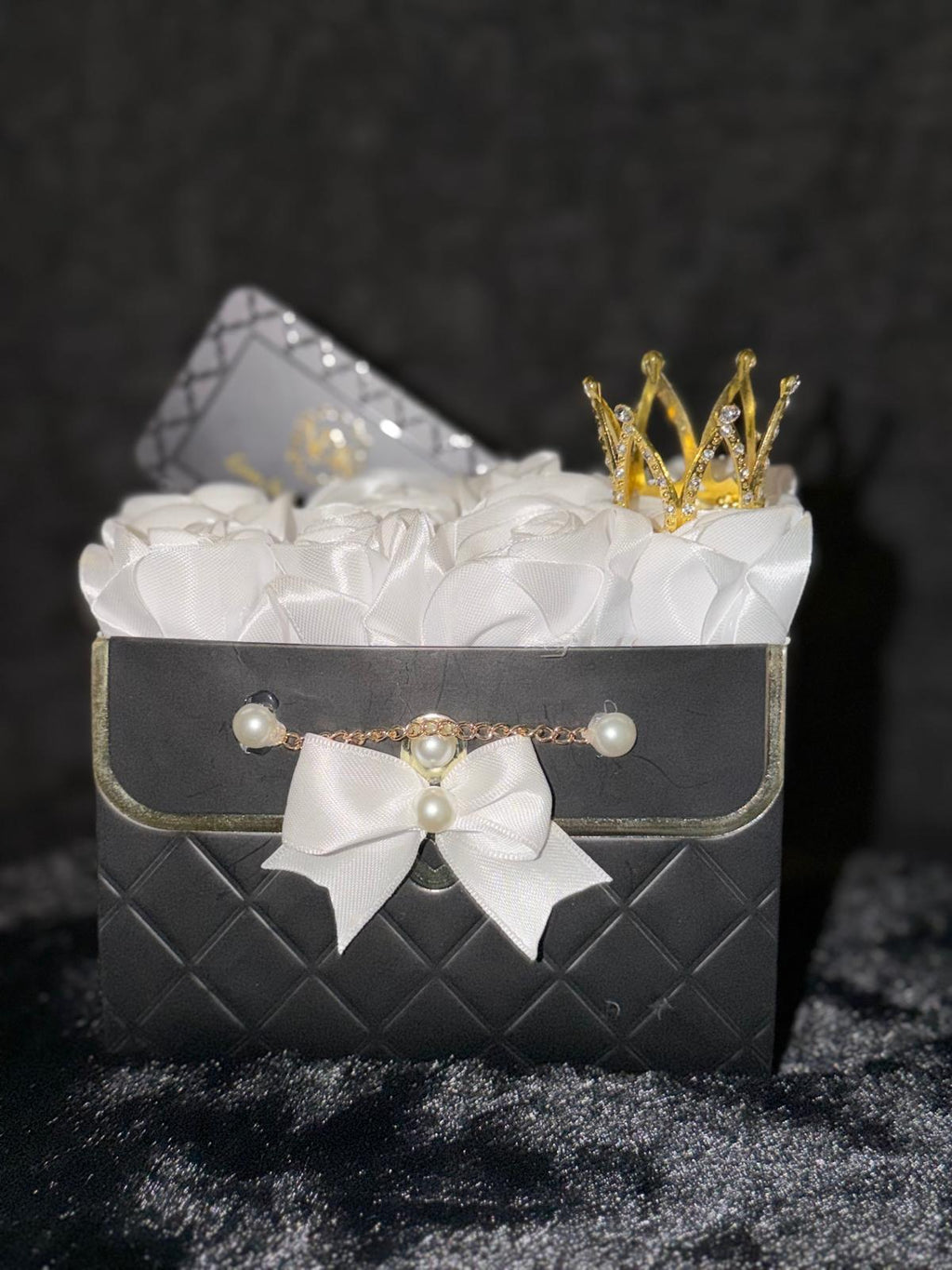 Elegante Seidenblumen Deko Box – Luxus Geschenk